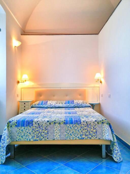 Casa Vacanze La Rosa Del Mare Amalfi Exterior photo
