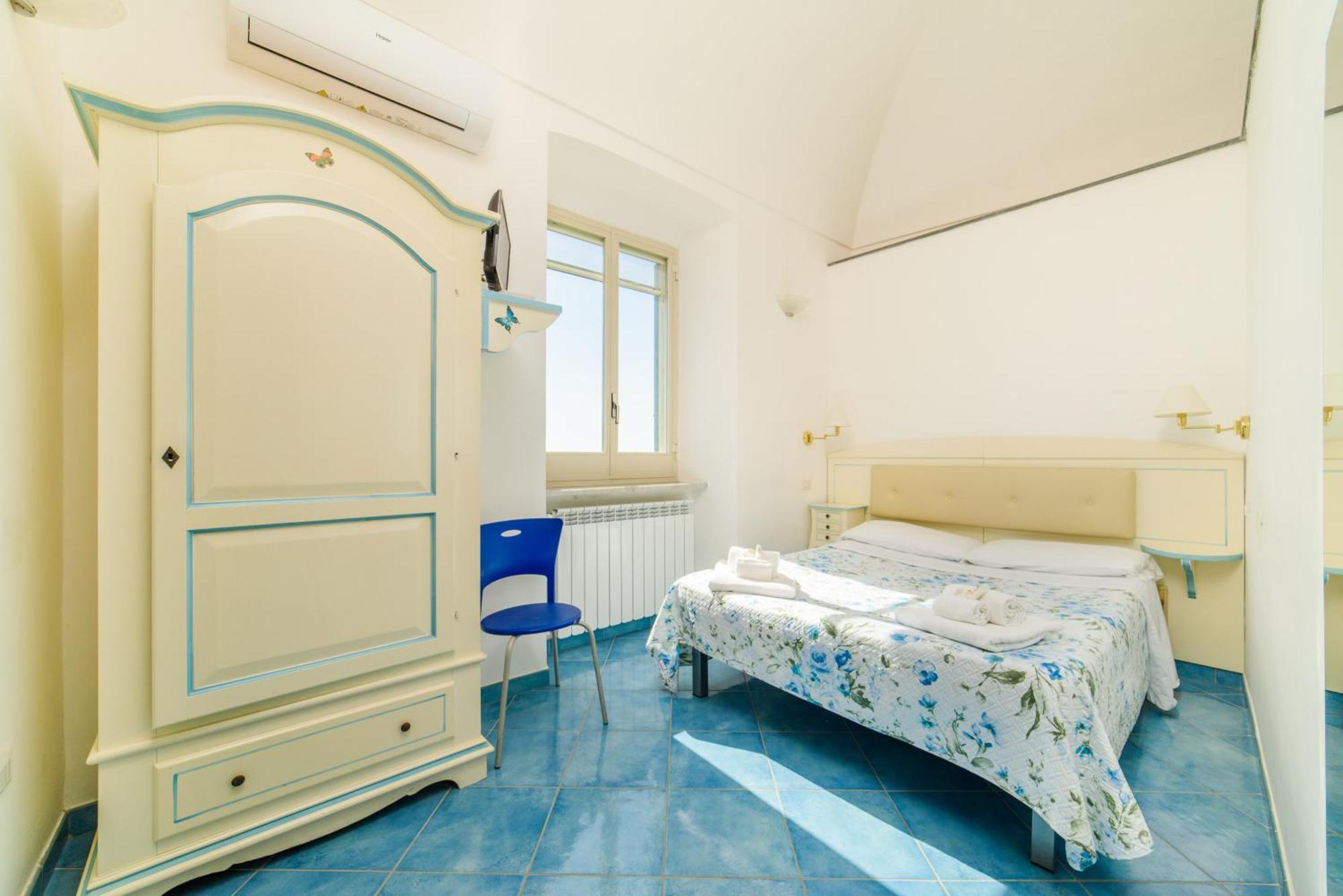 Casa Vacanze La Rosa Del Mare Amalfi Exterior photo